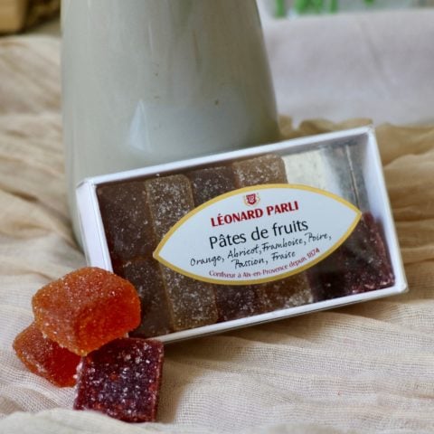 Boîte de pâtes de fruits